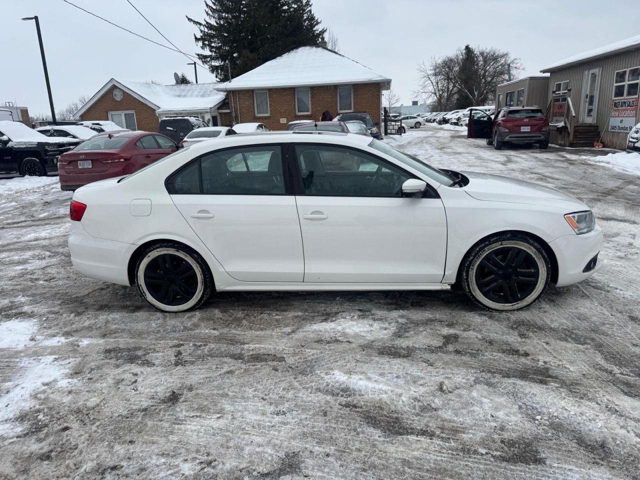 2011 Volkswagen Jetta SPORTLINE, ALLOYS, AUTO, 5 CYLINDER, AS IS SPECIAL - Photo #6