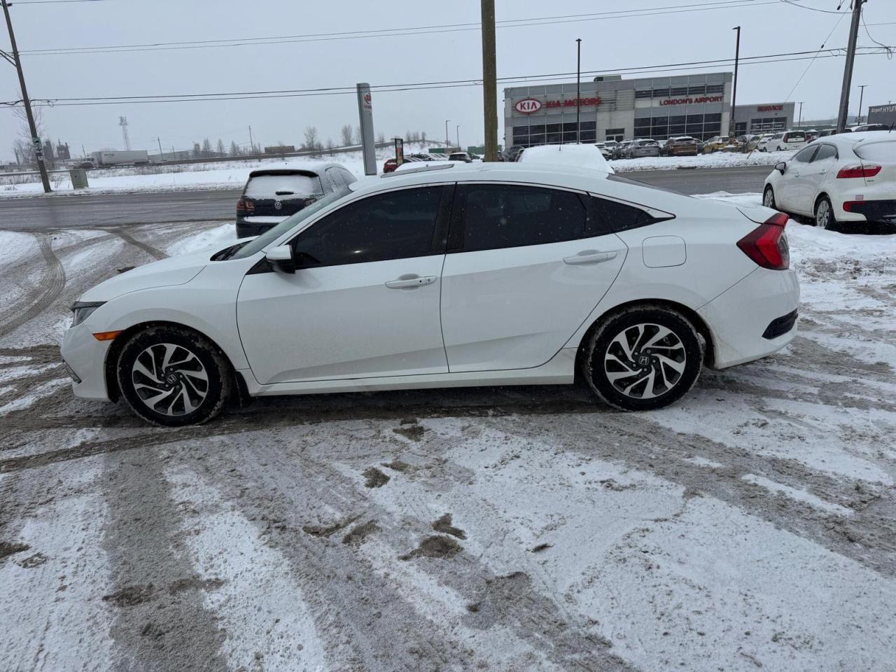 2020 Honda Civic EX, ONLY 97KMS, WHEELS, LOADED, CERTIFIED - Photo #2