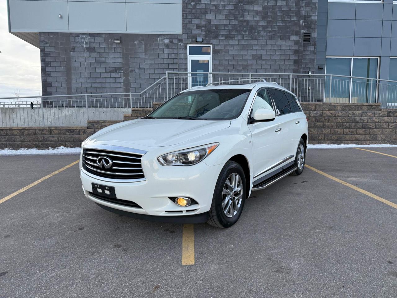 Used 2014 Infiniti QX60 AWD 4dr for sale in Calgary, AB