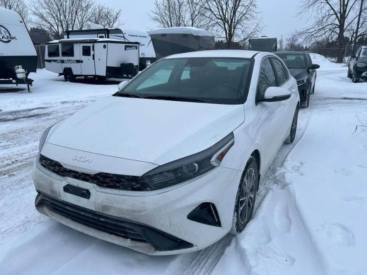 <a href=http://www.theprimeapprovers.com/ target=_blank>Apply for financing</a>

Looking to Purchase or Finance a Kia Forte or just a Kia Sedan? We carry 100s of handpicked vehicles, with multiple Kia Sedans in stock! Visit us online at <a href=https://empireautogroup.ca/?source_id=6>www.EMPIREAUTOGROUP.CA</a> to view our full line-up of Kia Fortes or  similar Sedans. New Vehicles Arriving Daily!<br/>  	<br/>FINANCING AVAILABLE FOR THIS LIKE NEW KIA FORTE!<br/> 	REGARDLESS OF YOUR CURRENT CREDIT SITUATION! APPLY WITH CONFIDENCE!<br/>  	SAME DAY APPROVALS! <a href=https://empireautogroup.ca/?source_id=6>www.EMPIREAUTOGROUP.CA</a> or CALL/TEXT 519.659.0888.<br/><br/>	   	THIS, LIKE NEW KIA FORTE INCLUDES:<br/><br/>  	* Wide range of options that you will enjoy.<br/> 	* Comfortable interior seating<br/> 	* Safety Options to protect your loved ones<br/> 	* Fully Certified<br/> 	* Pre-Delivery Inspection<br/> 	* Door Step Delivery All Over Ontario<br/> 	* Empire Auto Group  Seal of Approval, for this handpicked Kia Forte<br/> 	* Finished in White, makes this Kia look sharp<br/><br/>  	SEE MORE AT : <a href=https://empireautogroup.ca/?source_id=6>www.EMPIREAUTOGROUP.CA</a><br/><br/> 	  	* All prices exclude HST and Licensing. At times, a down payment may be required for financing however, we will work hard to achieve a $0 down payment. 	<br />The above price does not include administration fees of $499.