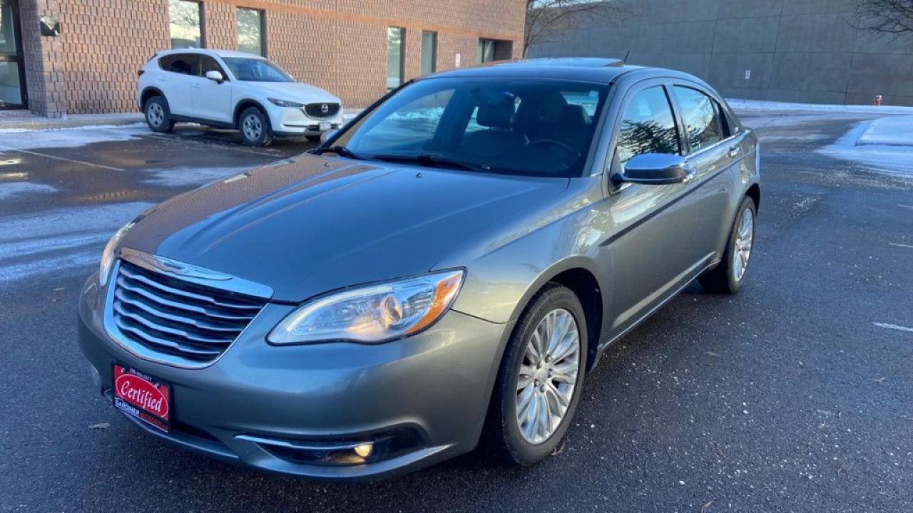 Used 2013 Chrysler 200 Limited 2dr Convertible Automatic for sale in Mississauga, ON