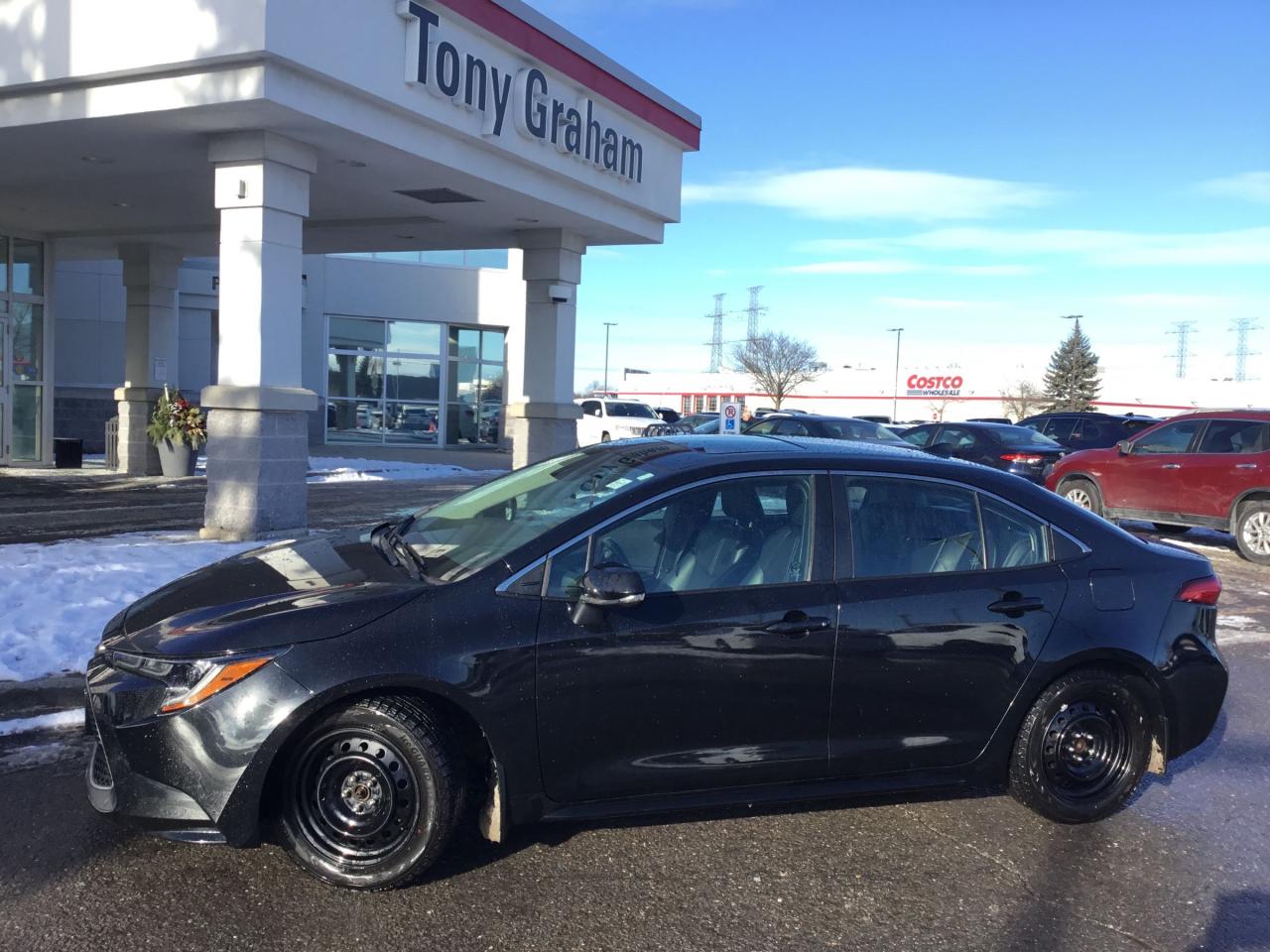 Used 2022 Toyota Corolla LE for sale in Ottawa, ON