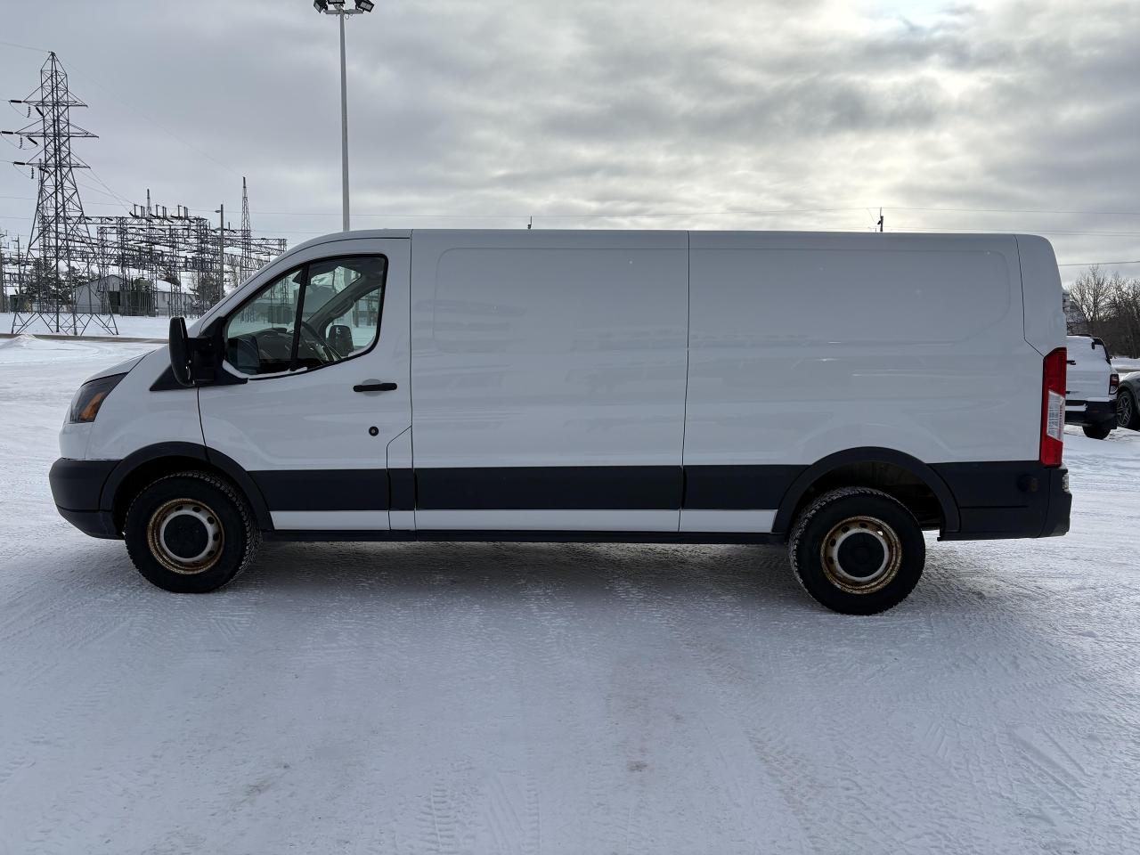 2016 Ford Transit T-350 Photo4