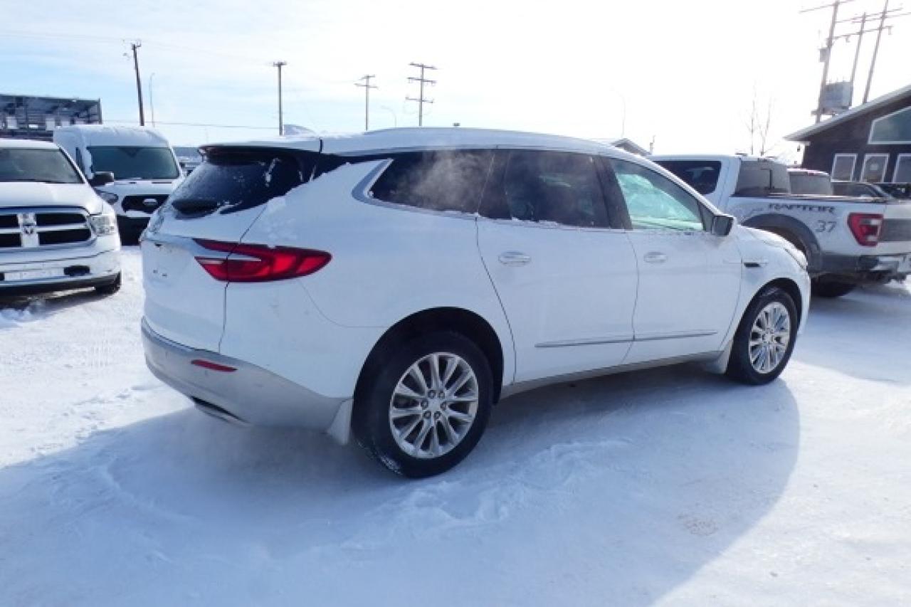2021 Buick Enclave Premium AWD 4dr w/H&C L, S/R, NAV, BUC - Photo #6