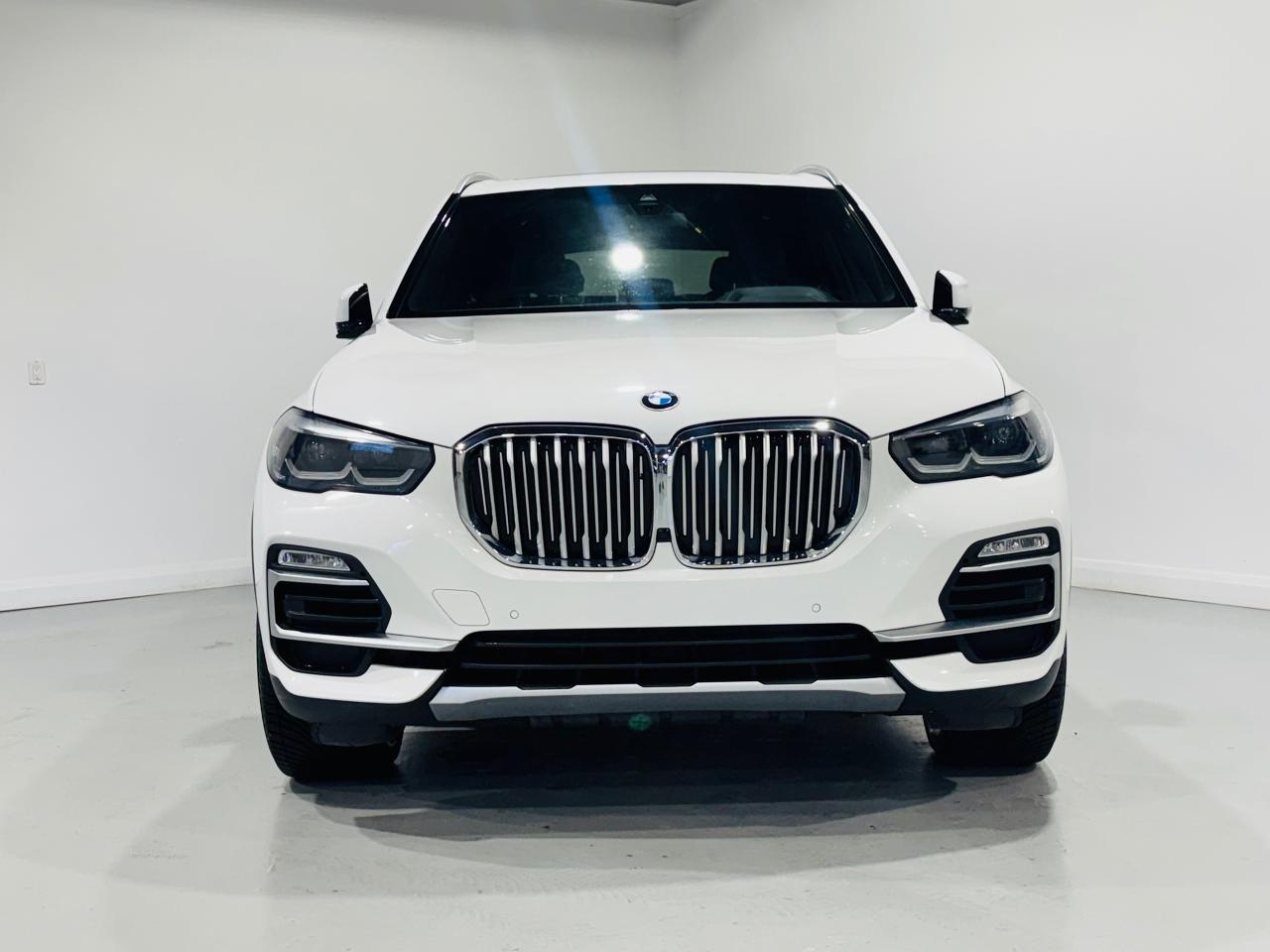 2019 BMW X5 xDrive40i - Photo #2