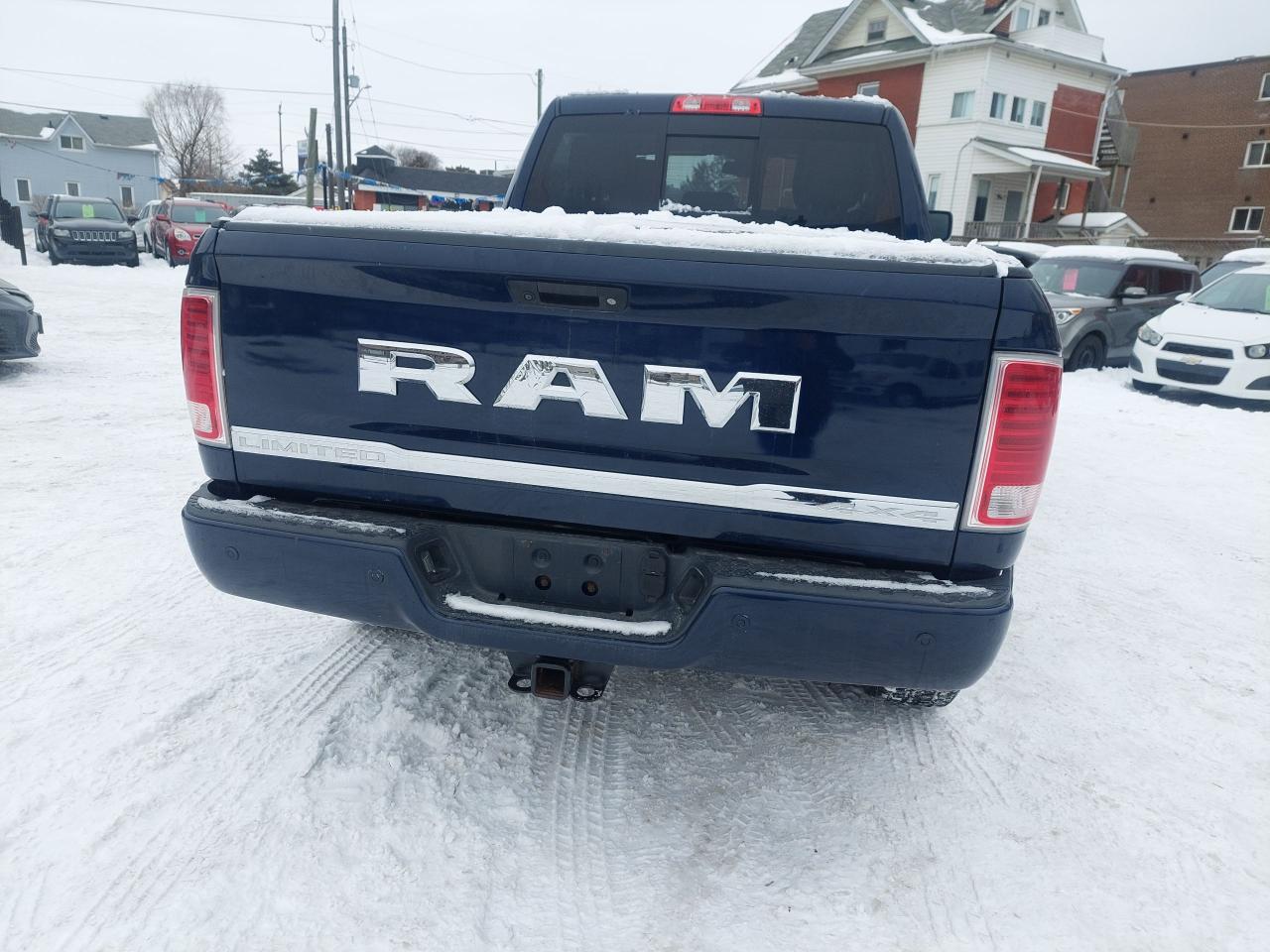 2017 RAM 2500 4WD Crew Cab 149" Limited - Photo #12