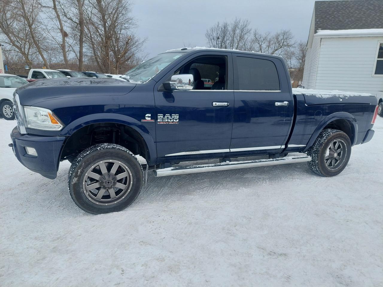 2017 RAM 2500 4WD Crew Cab 149" Limited - Photo #3