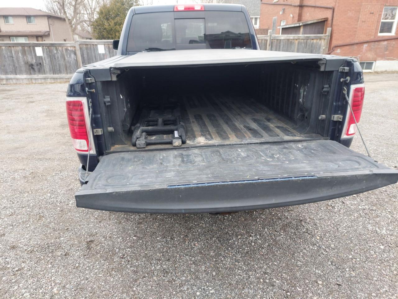 2017 RAM 2500 4WD Crew Cab 149" Limited - Photo #43