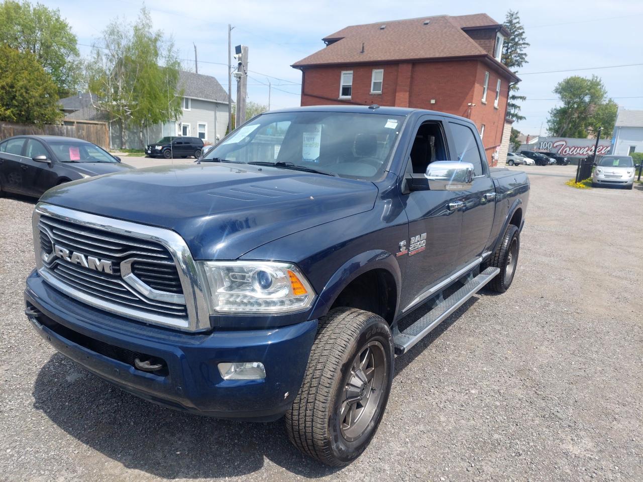 2017 RAM 2500 4WD Crew Cab 149" Limited - Photo #3