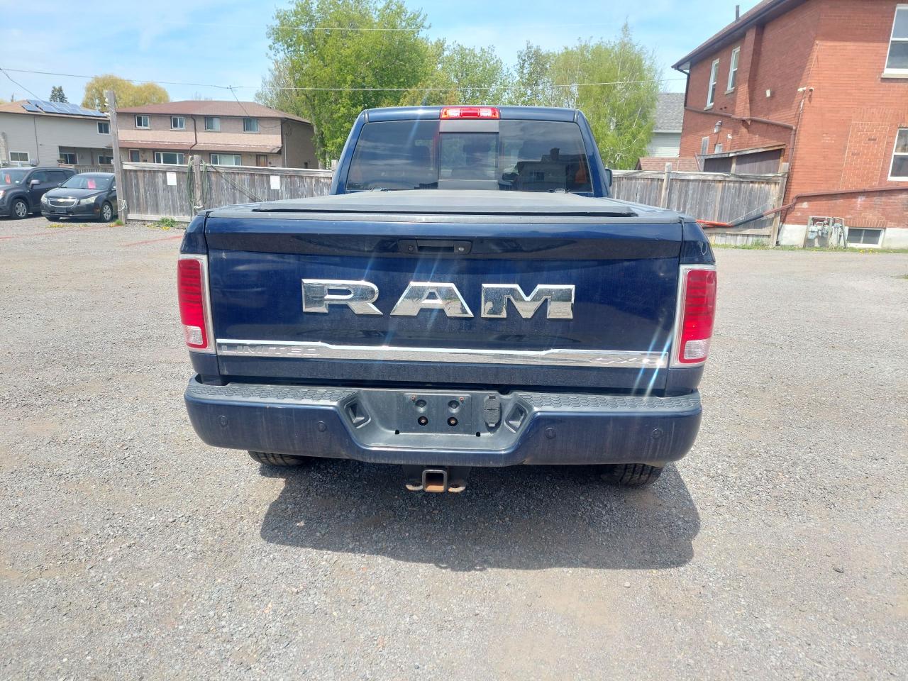 2017 RAM 2500 4WD Crew Cab 149" Limited - Photo #6