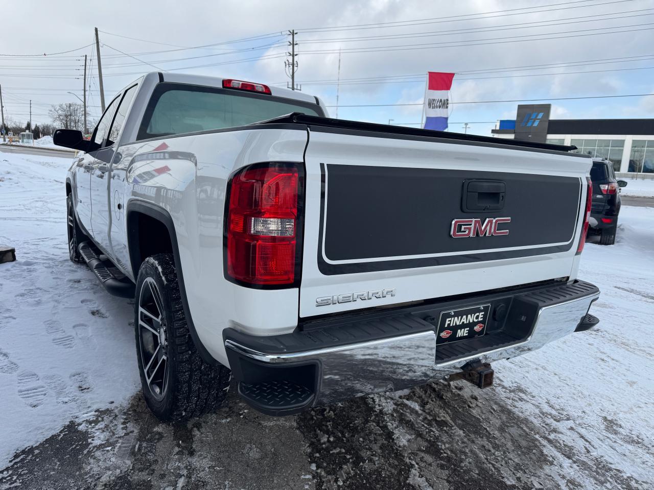 2015 GMC Sierra 1500 2WD Double Cab 143.5" - Photo #5