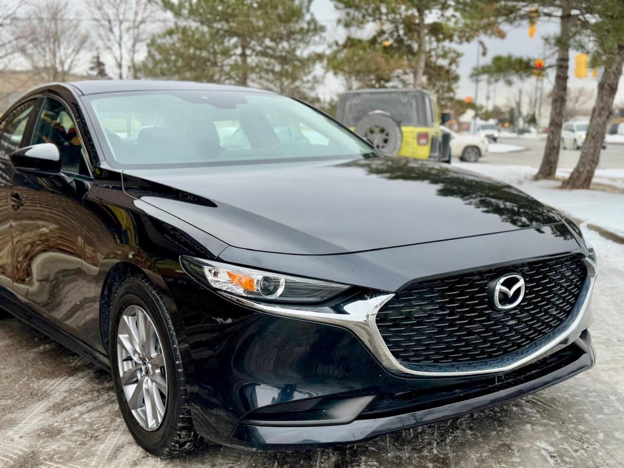 2020 Mazda MAZDA3  Photo3