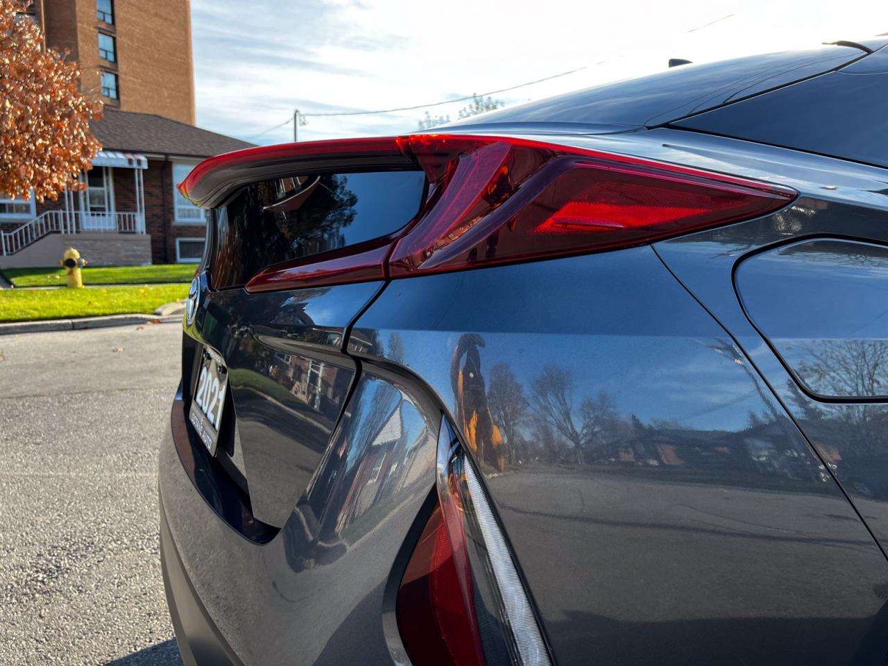 2021 Toyota Prius Prime Upgrade Auto - Photo #10