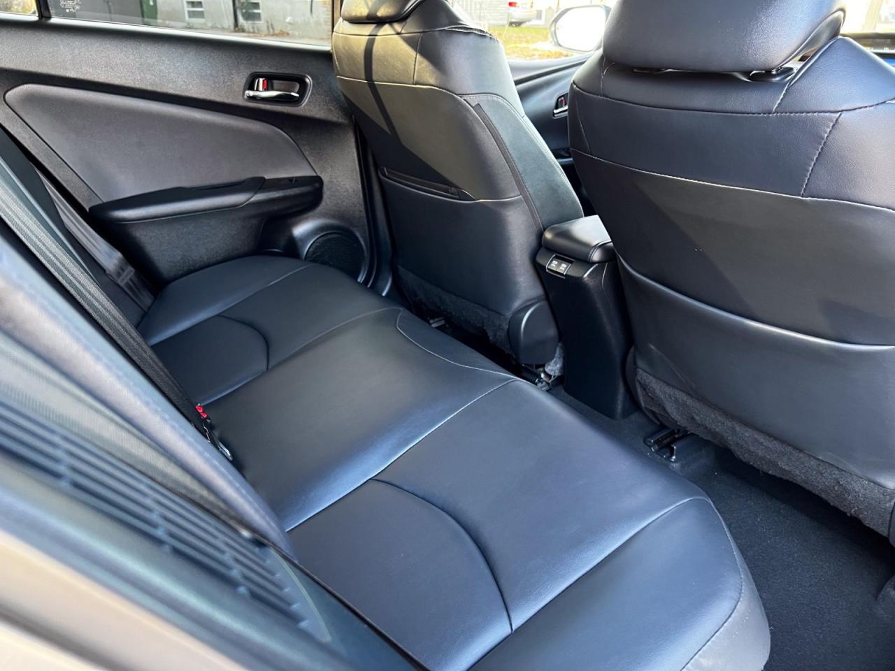 2021 Toyota Prius Prime Upgrade Auto - Photo #26