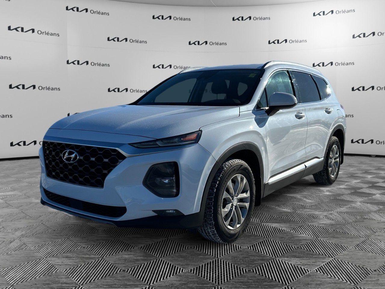 Used 2020 Hyundai Santa Fe 2.4L Essential AWD w/Safety Package for sale in Orleans, ON