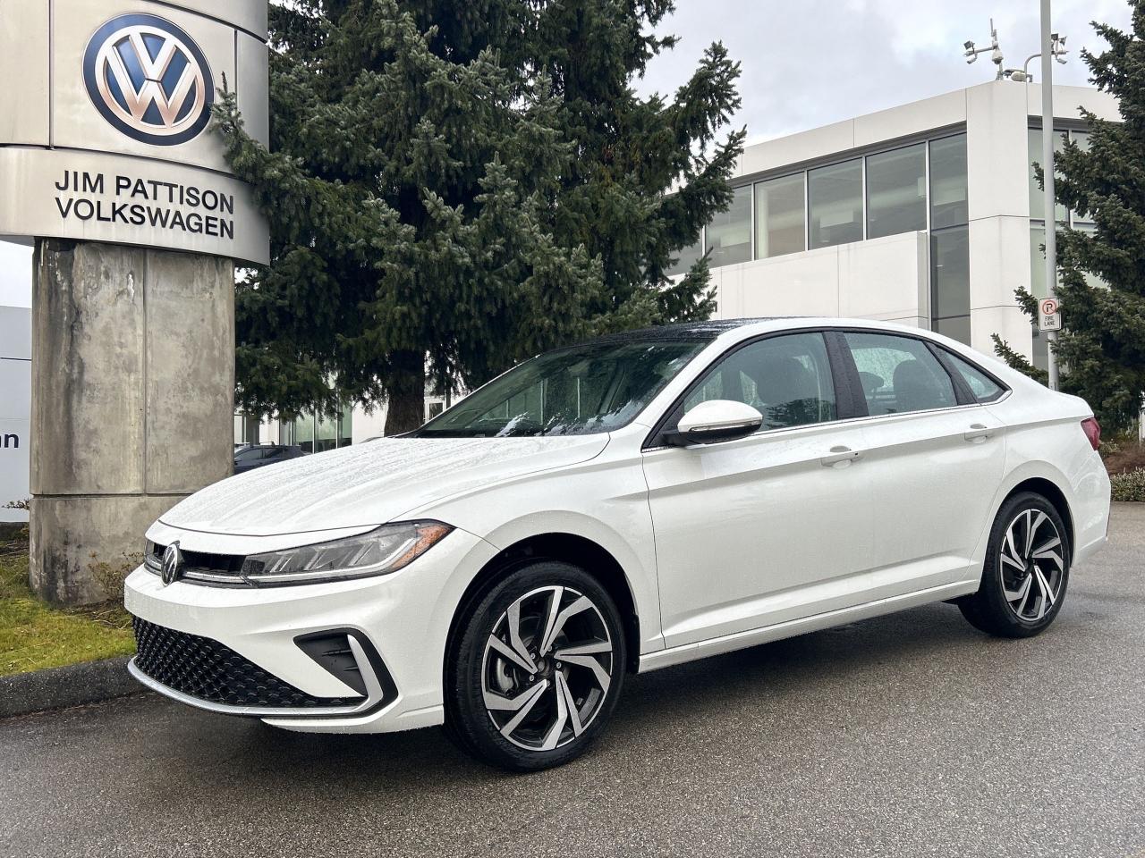 New 2025 Volkswagen Jetta Highline auto for sale in Surrey, BC