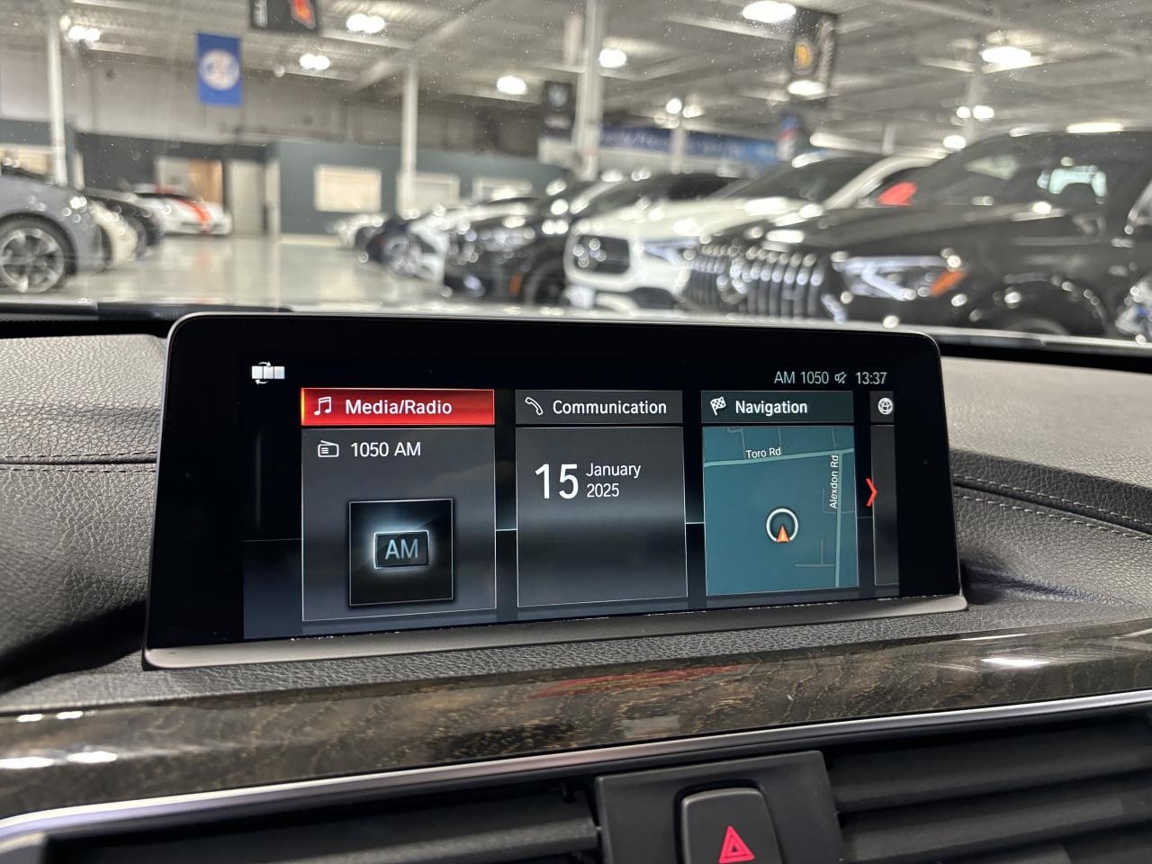 2018 BMW 3 Series 328d xDrive|MPACKAGE|NAV|LEATHER|SUNROOF|BACKCAM|+ - Photo #18