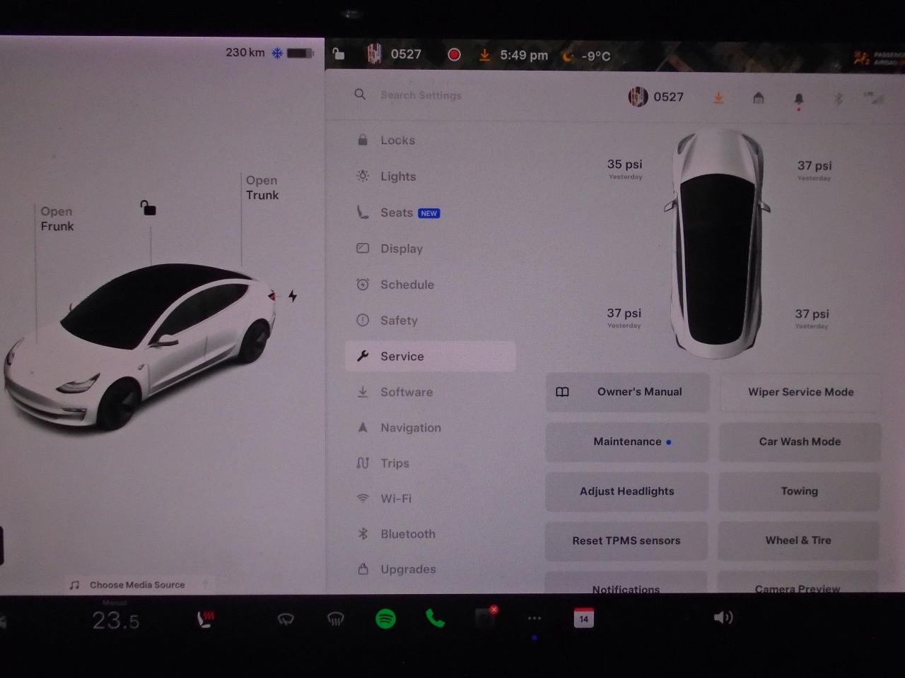 2020 Tesla Model 3 Standard Range Plus RWD - Photo #33