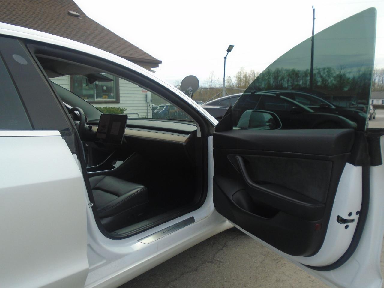 2020 Tesla Model 3 Standard Range Plus RWD - Photo #15