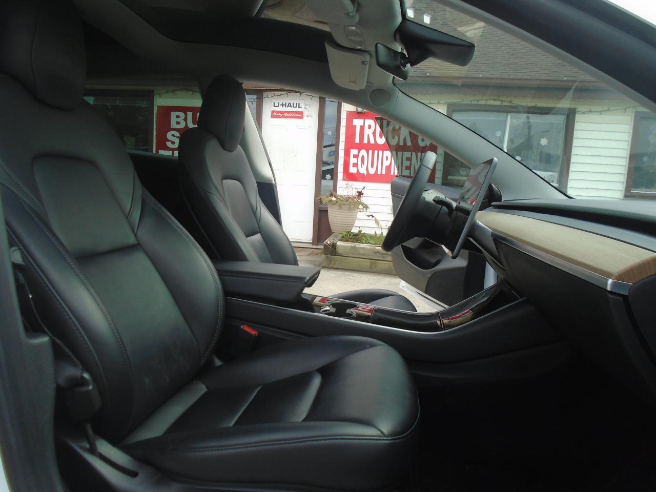 2020 Tesla Model 3 Standard Range Plus RWD - Photo #17