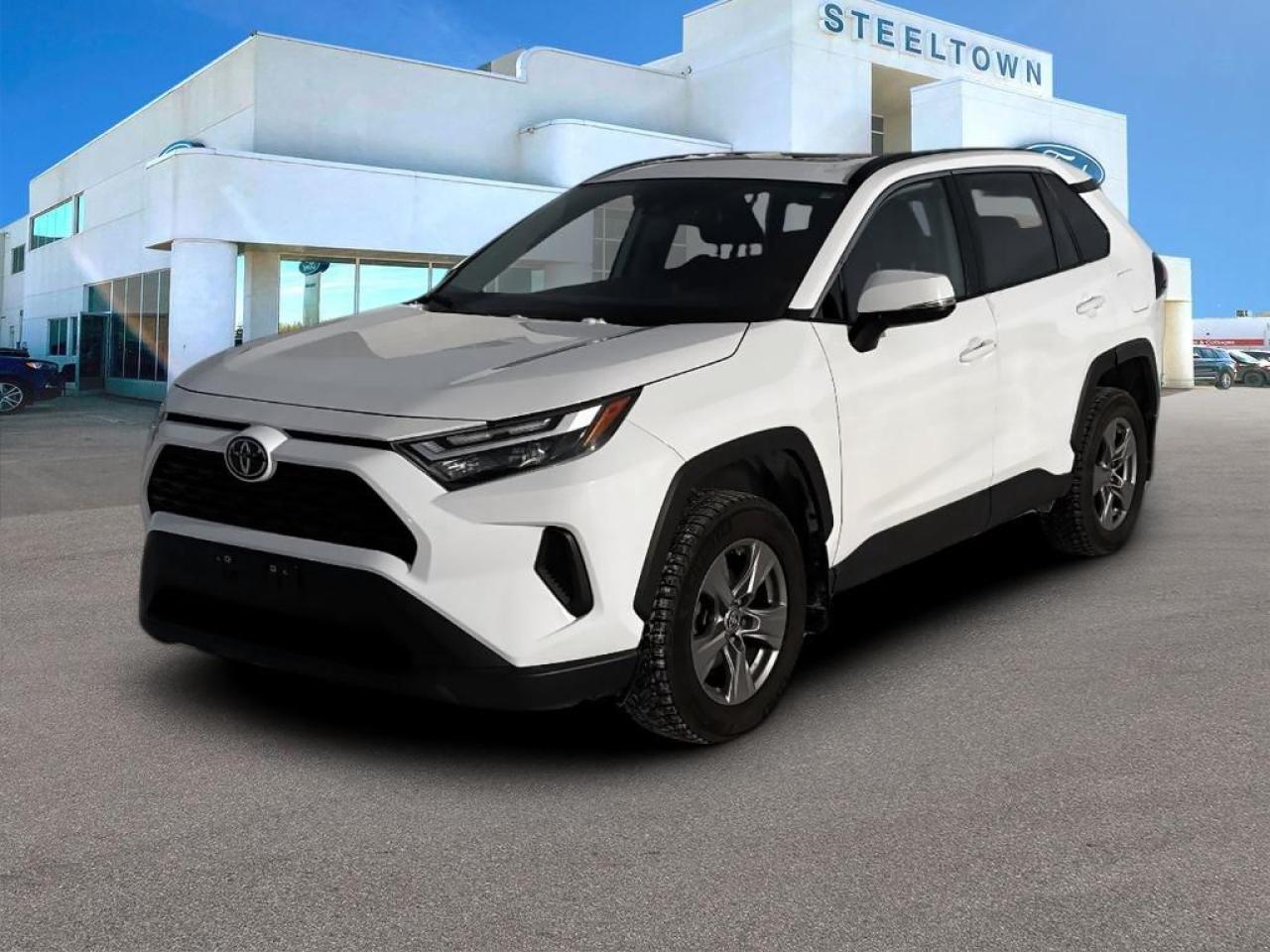 Used 2022 Toyota RAV4 XLE  - Sunroof -  Power Liftgate for sale in Selkirk, MB