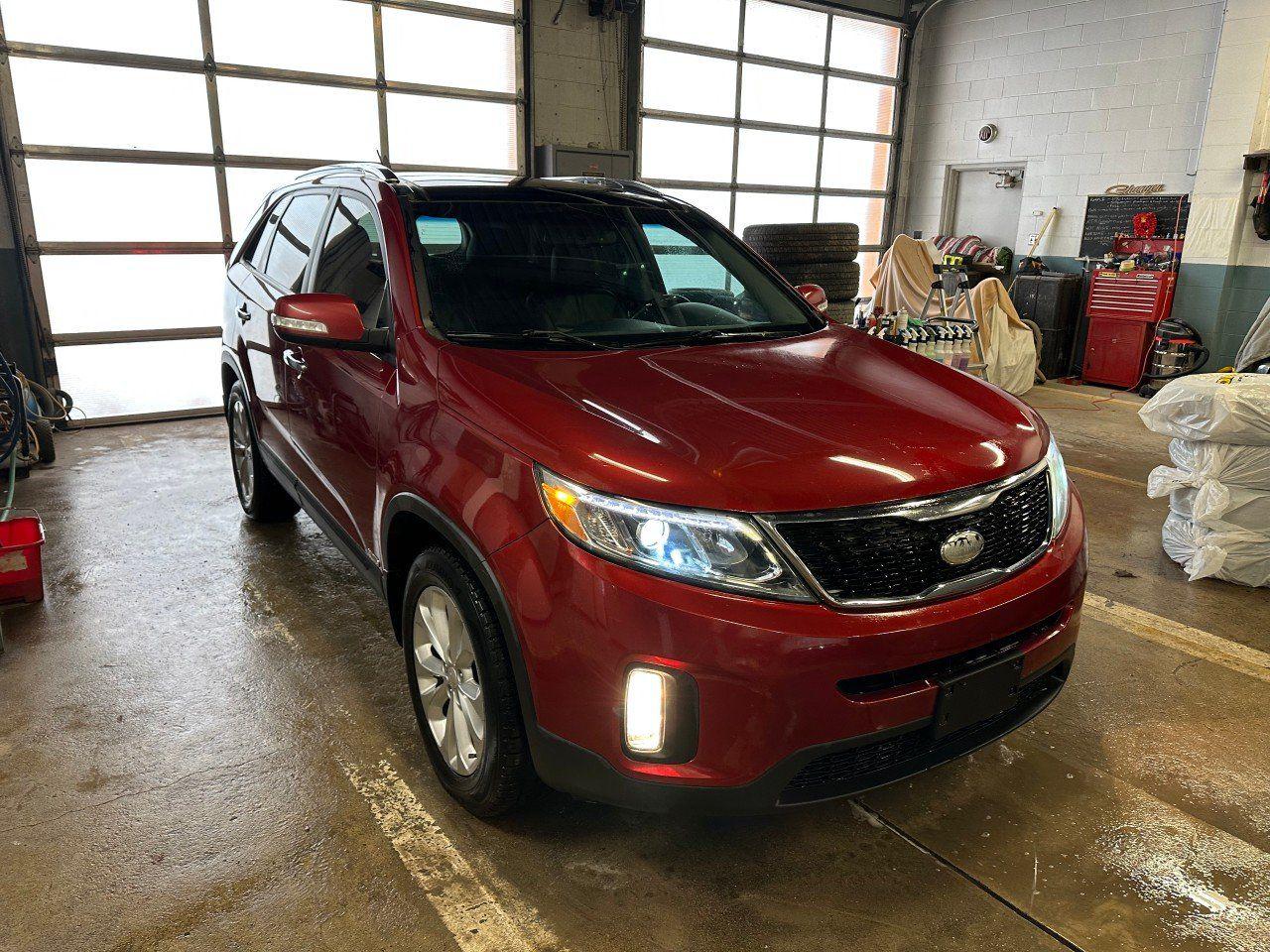 Used 2015 Kia Sorento EX w/Snrf AWD 4dr V6 Auto EX w/Snrf for sale in Walkerton, ON