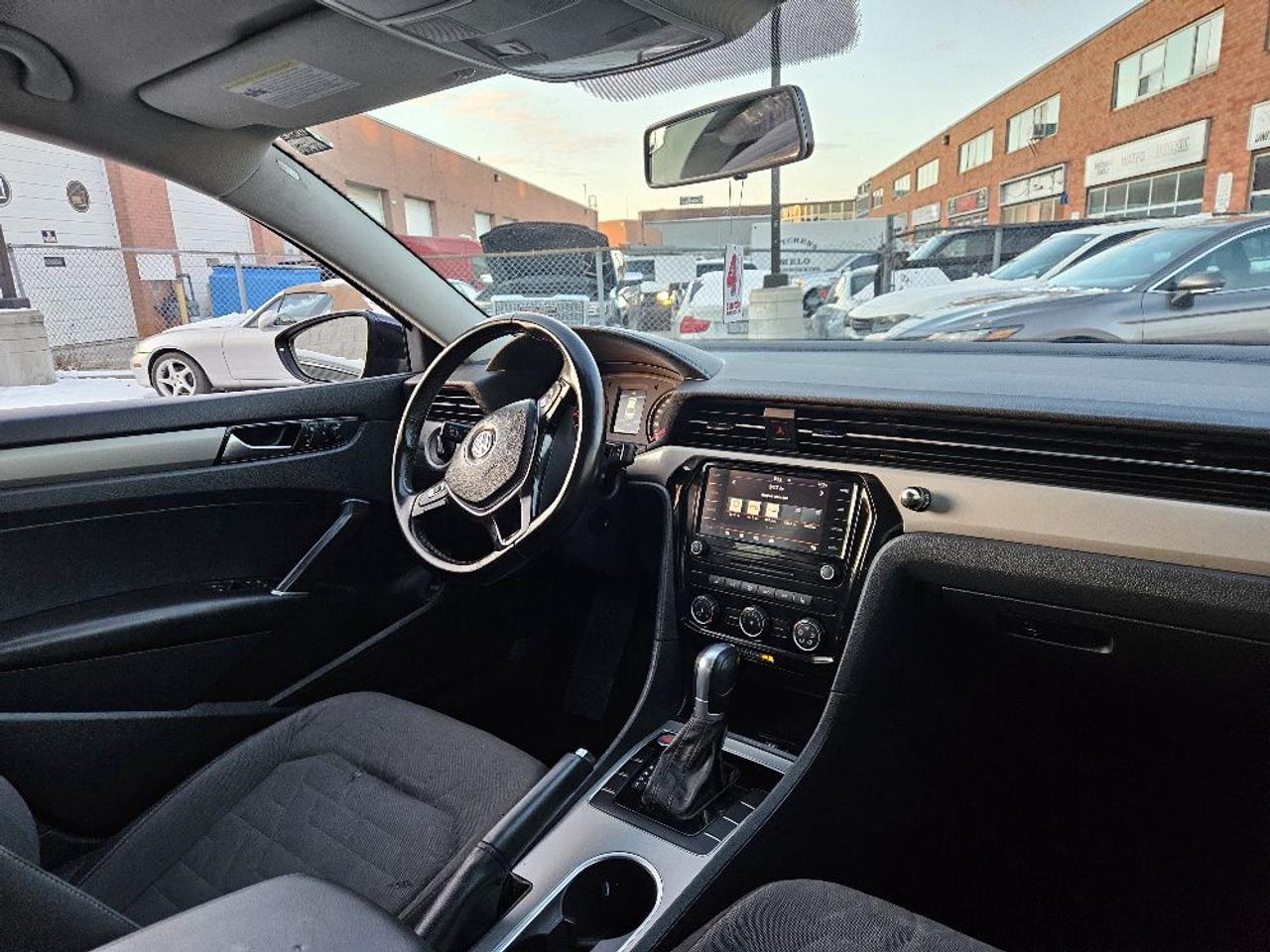 2020 Volkswagen Passat COMFORTLINE *AUTOMATIC-CAMERA-NEW TIRES-CERTIFIED* Photo