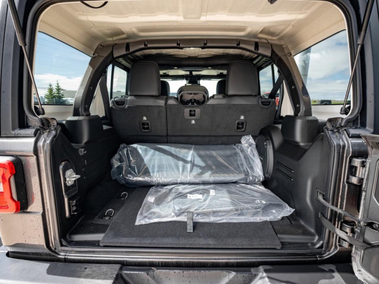 2025 Jeep Wrangler RUBICON Photo