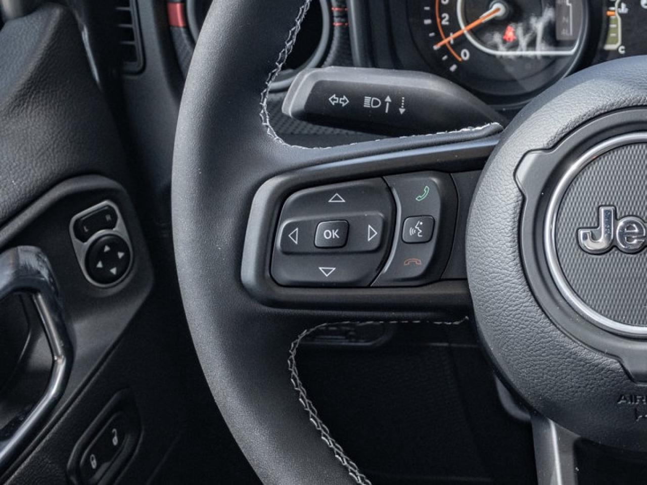 2025 Jeep Wrangler RUBICON Photo