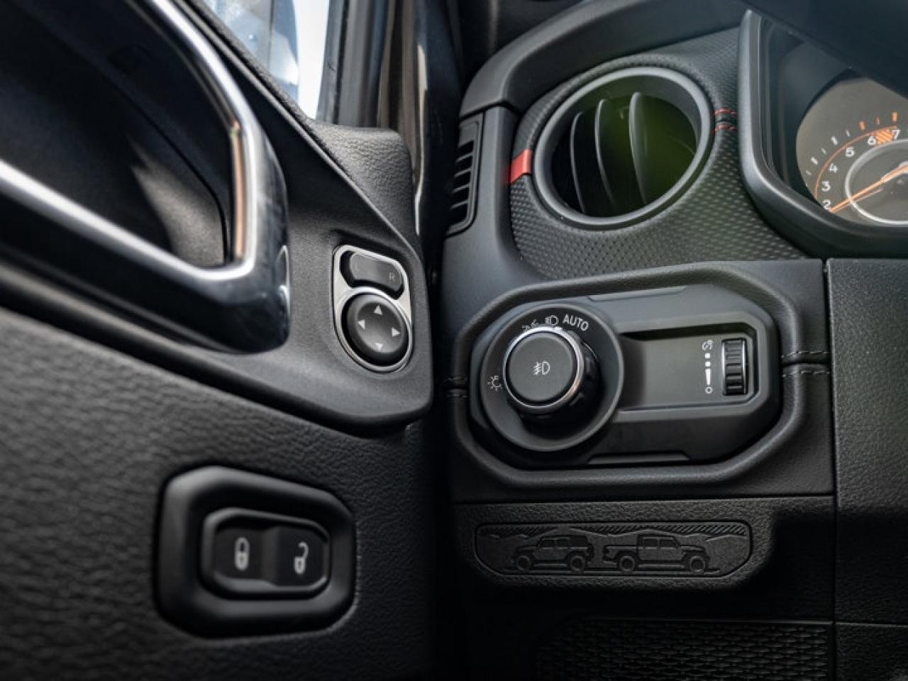 2025 Jeep Wrangler RUBICON Photo