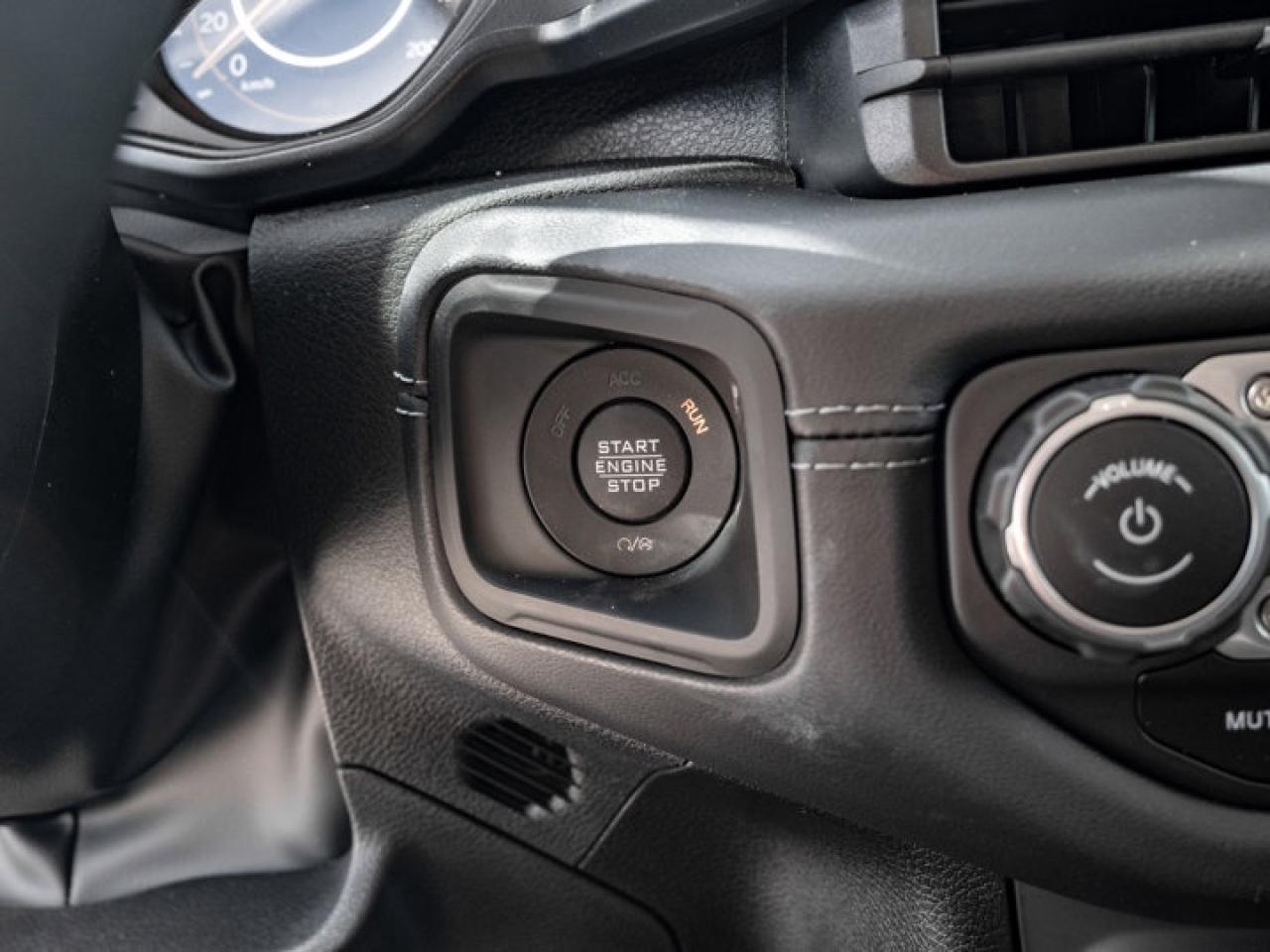 2025 Jeep Wrangler RUBICON Photo