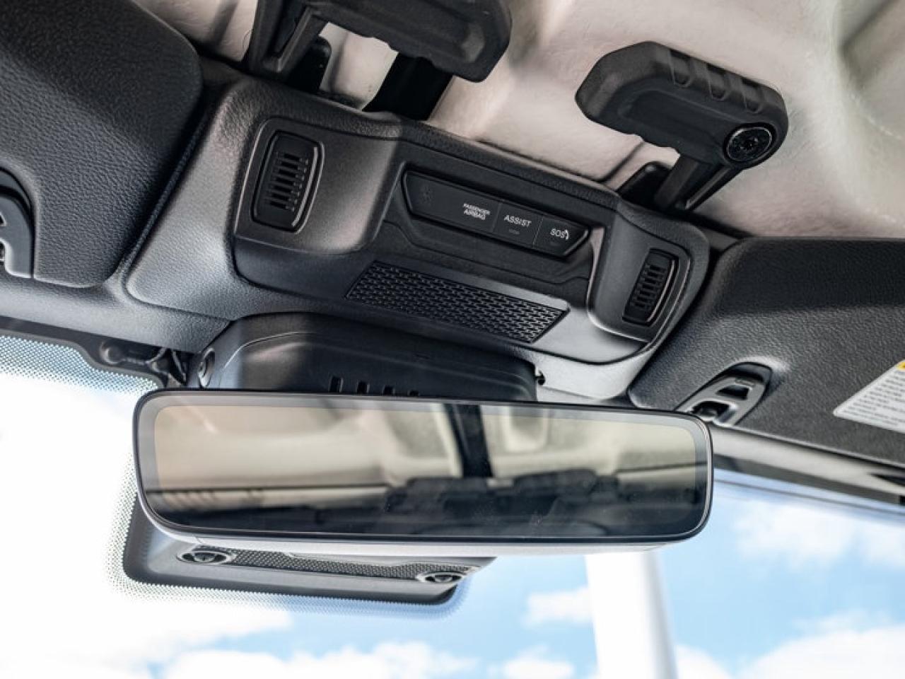 2025 Jeep Wrangler RUBICON Photo