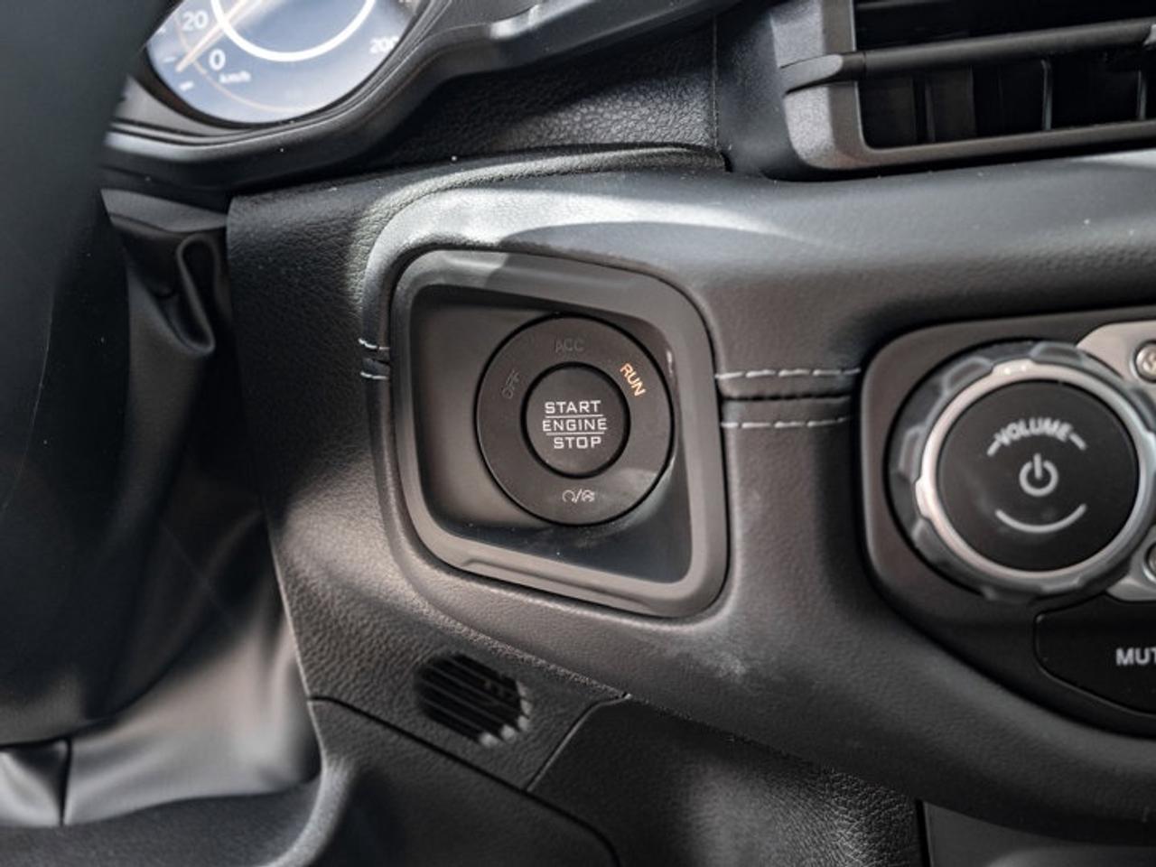 2025 Jeep Wrangler RUBICON Photo