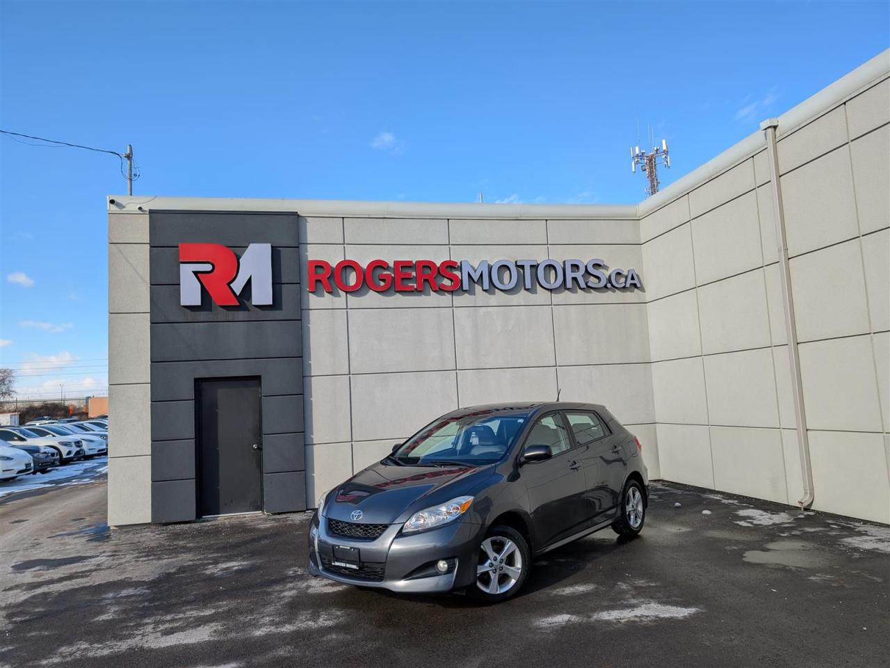 Used 2012 Toyota Matrix - SUNROOF for sale in Oakville, ON