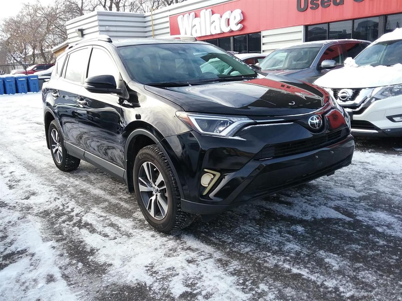 Used 2018 Toyota RAV4 LE | AWD | Heated Seats | Bluetooth | Backup Camera for sale in Ottawa, ON