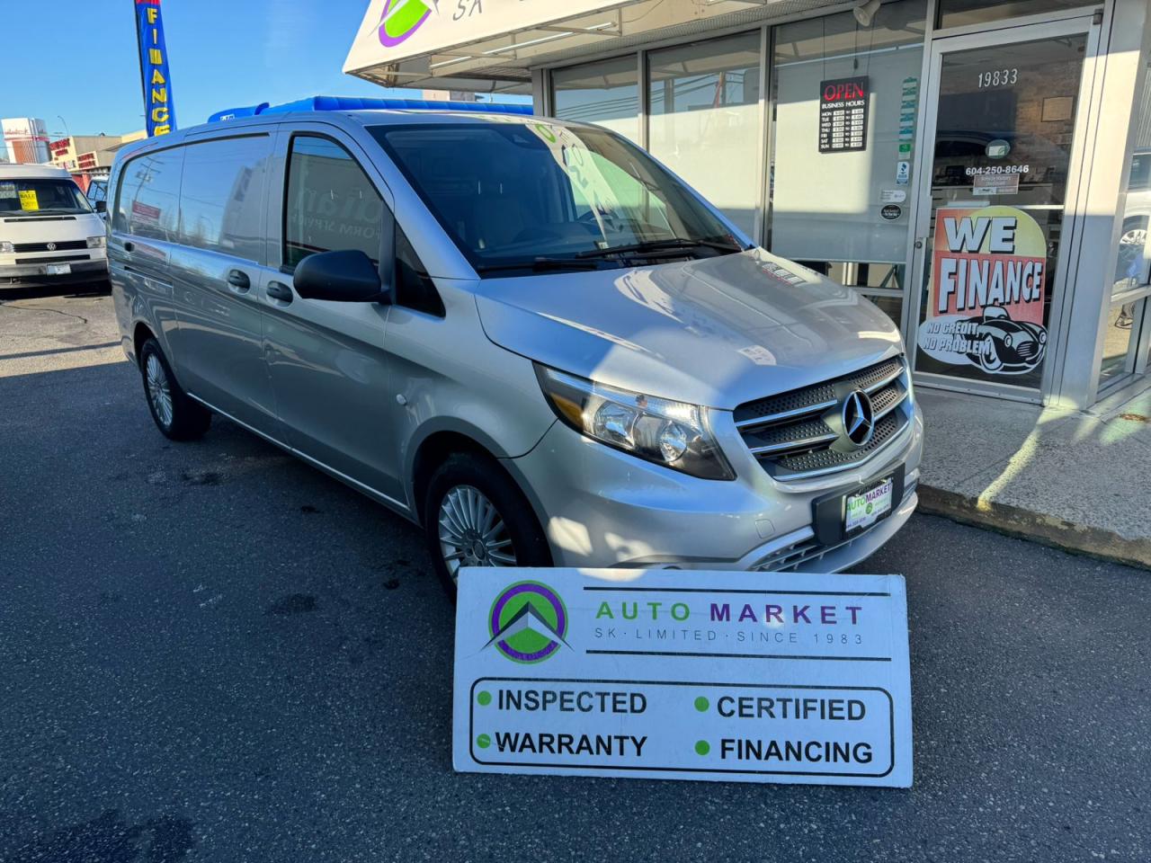 Used 2018 Mercedes-Benz Metris Cargo Van 135 WB Cargo INSPECTED W/BCAA MBRSHP & WRNTY! for sale in Langley, BC