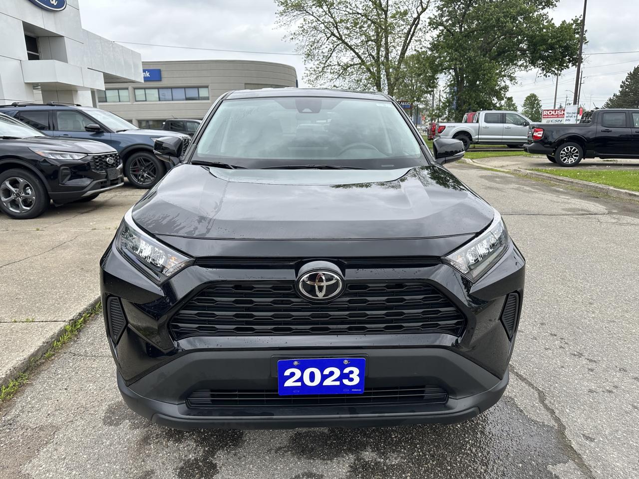 2023 Toyota RAV4 LE Photo