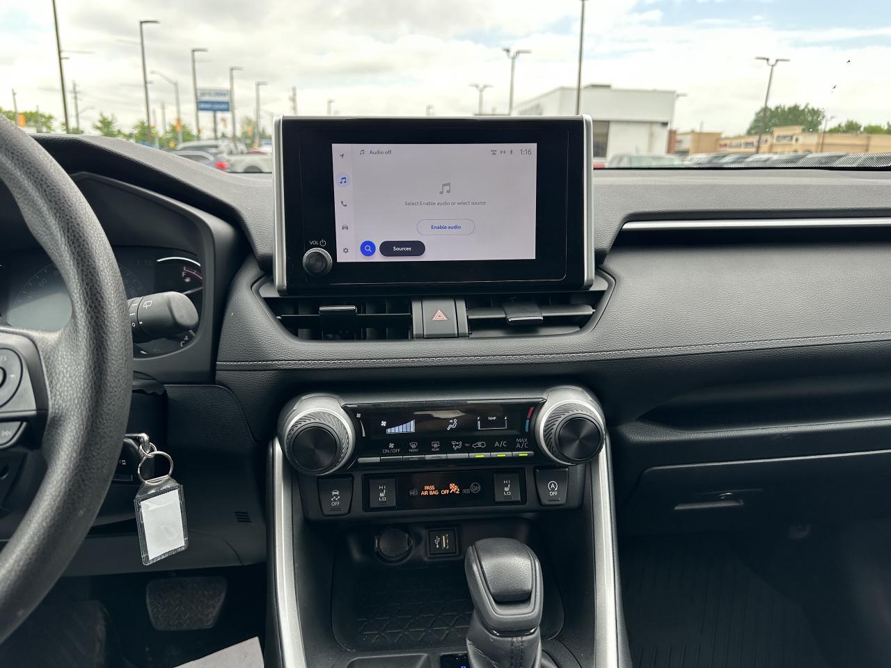 2023 Toyota RAV4 LE Photo