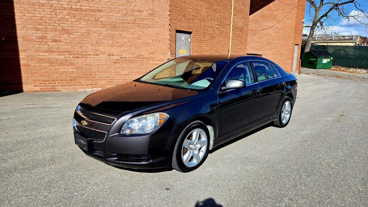 Used 2011 Chevrolet Malibu 4dr Sdn LS for sale in Burlington, ON