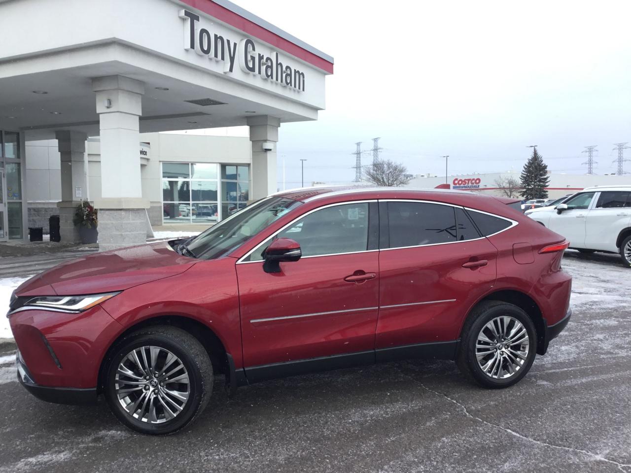 Used 2023 Toyota Venza XLE for sale in Ottawa, ON