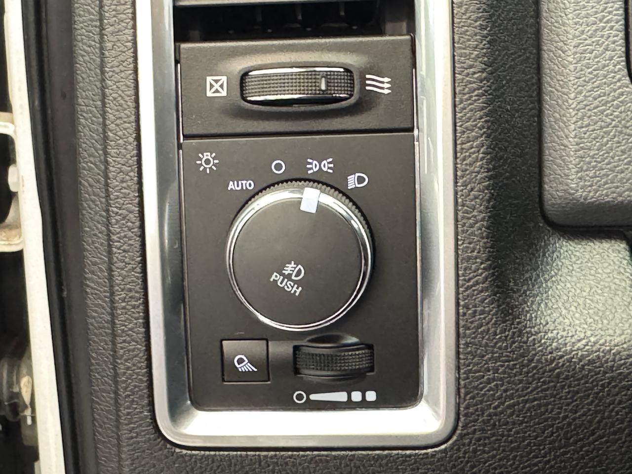 2017 RAM 1500 Big Horn 4x4 EcoDiesel+Remote Start+CLEAN CARFAX Photo