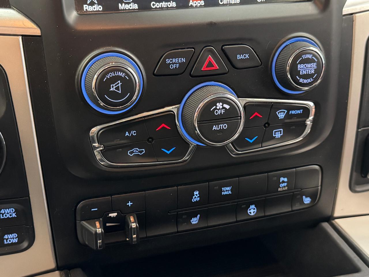 2017 RAM 1500 Big Horn 4x4 EcoDiesel+Remote Start+CLEAN CARFAX Photo