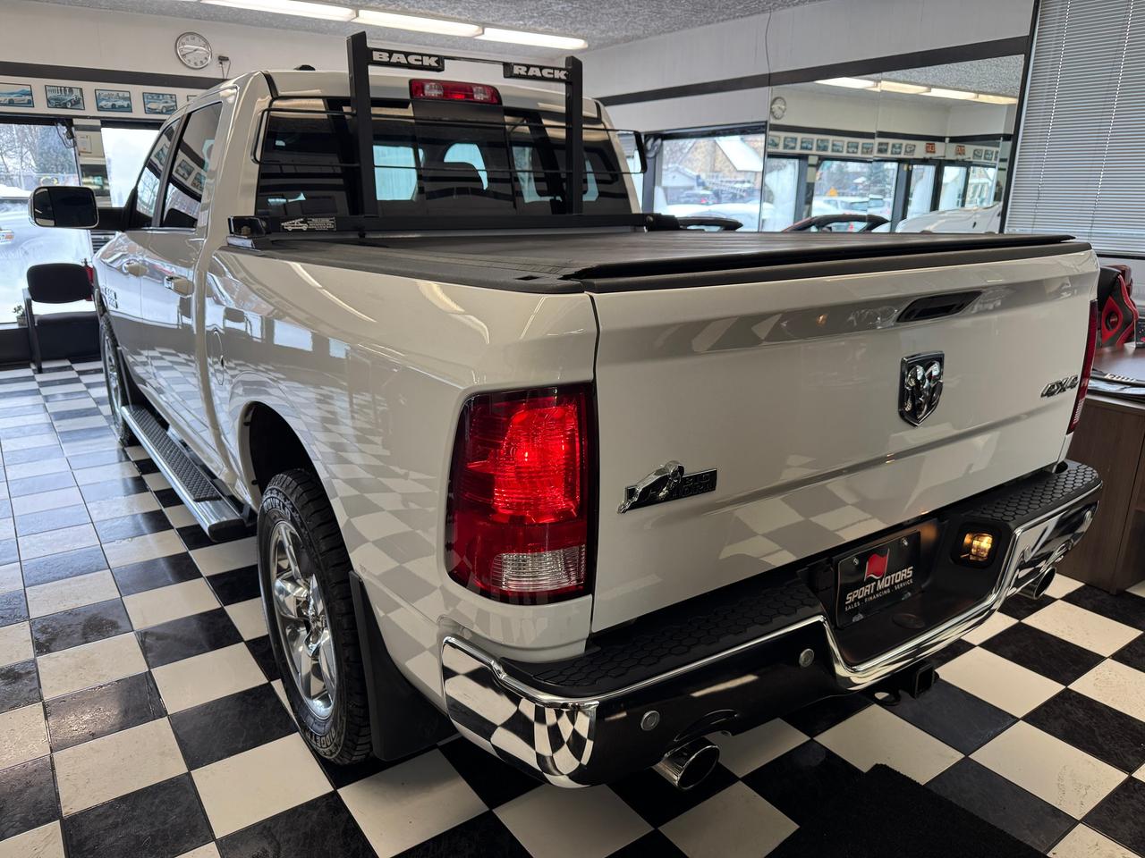 2017 RAM 1500 Big Horn 4x4 EcoDiesel+Remote Start+CLEAN CARFAX Photo