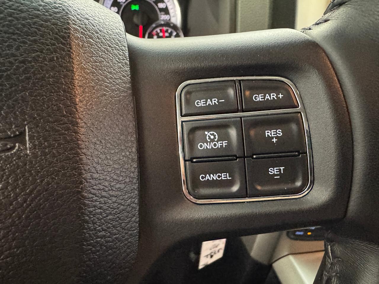 2017 RAM 1500 Big Horn 4x4 EcoDiesel+Remote Start+CLEAN CARFAX Photo