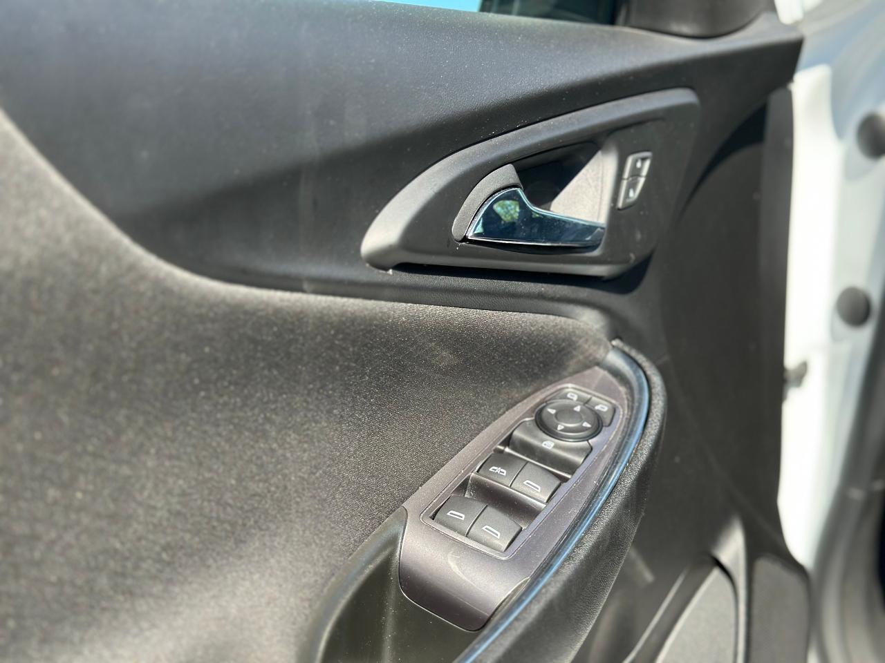 2022 Chevrolet Malibu LT - Photo #16