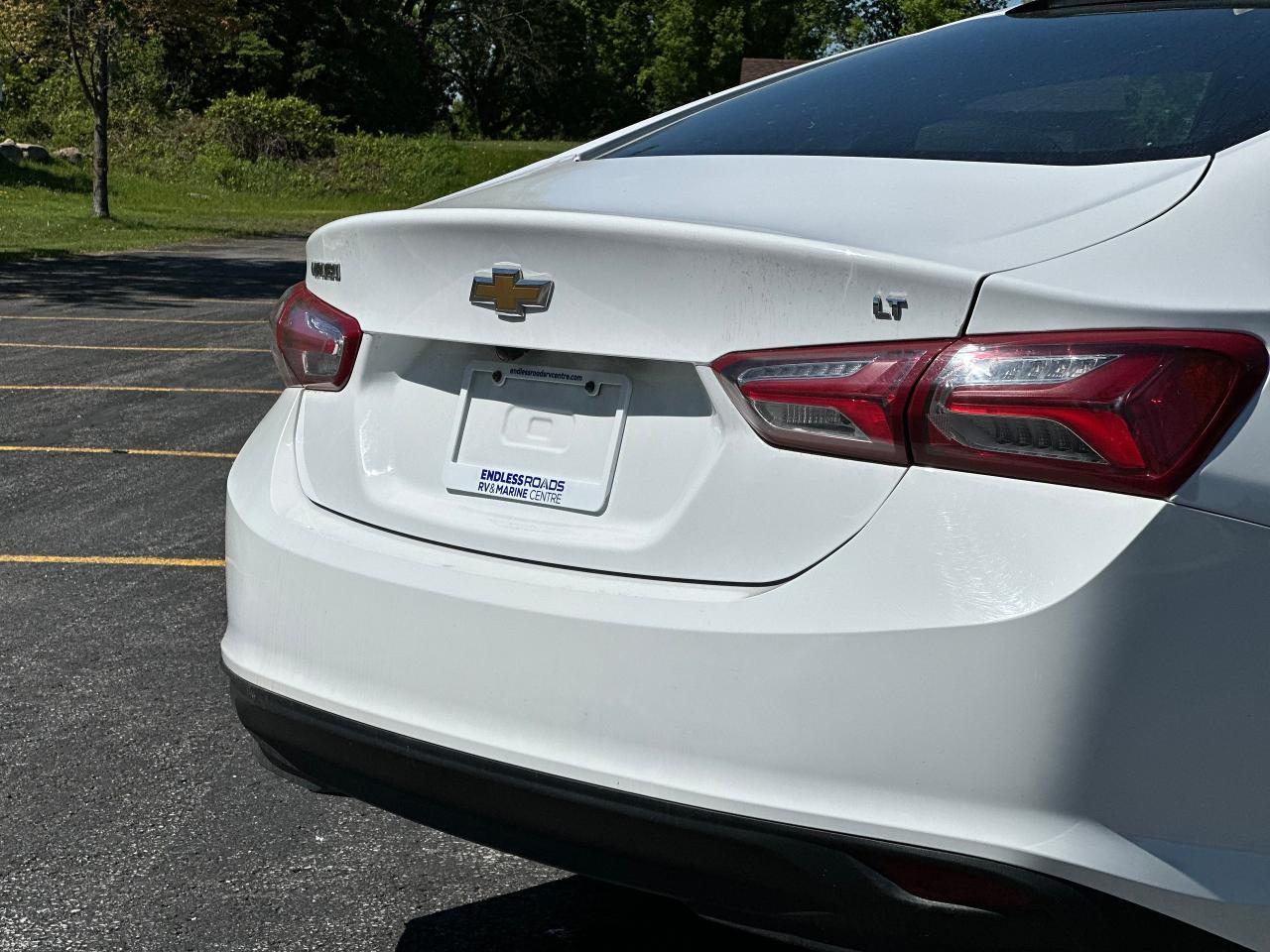 2022 Chevrolet Malibu LT - Photo #5