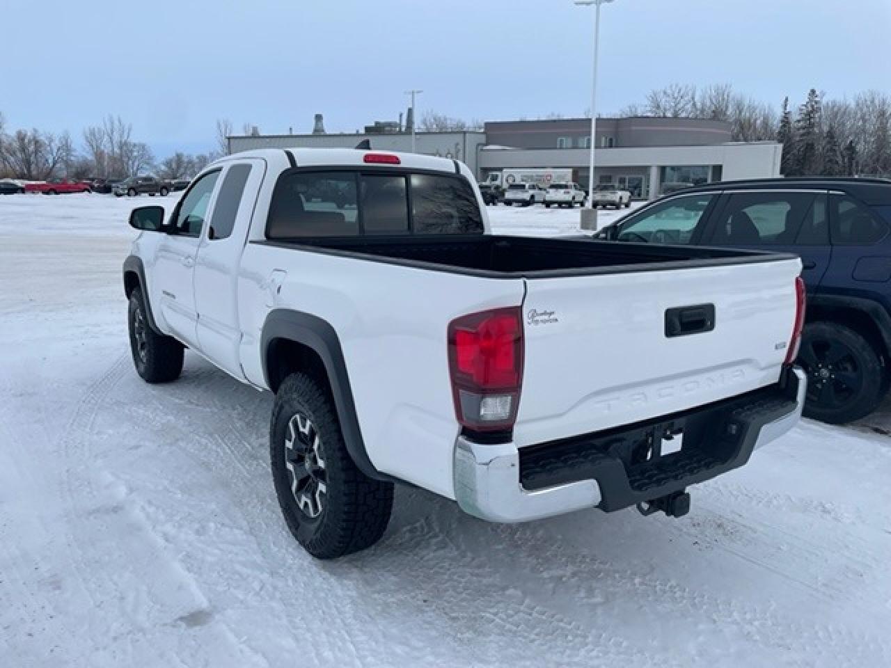 2019 Toyota Tacoma TRD Off Road Photo2