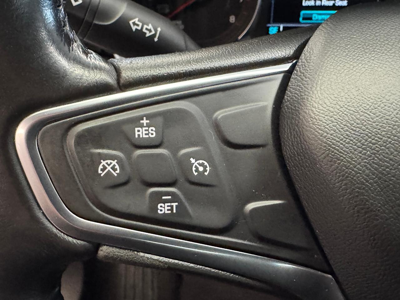 2018 Chevrolet Malibu LT+New Brakes+ApplePlay+Camera+CLEAN CARFAX Photo