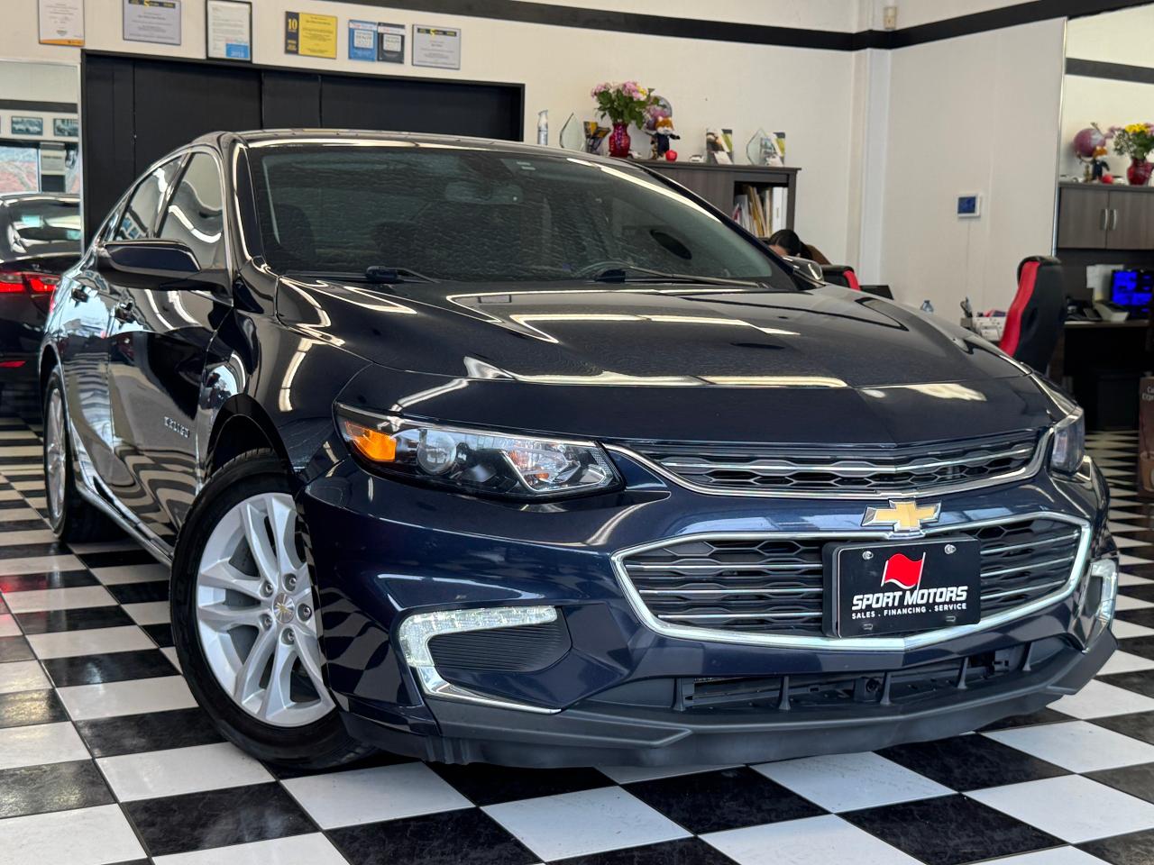 2018 Chevrolet Malibu LT+New Brakes+ApplePlay+Camera+CLEAN CARFAX Photo