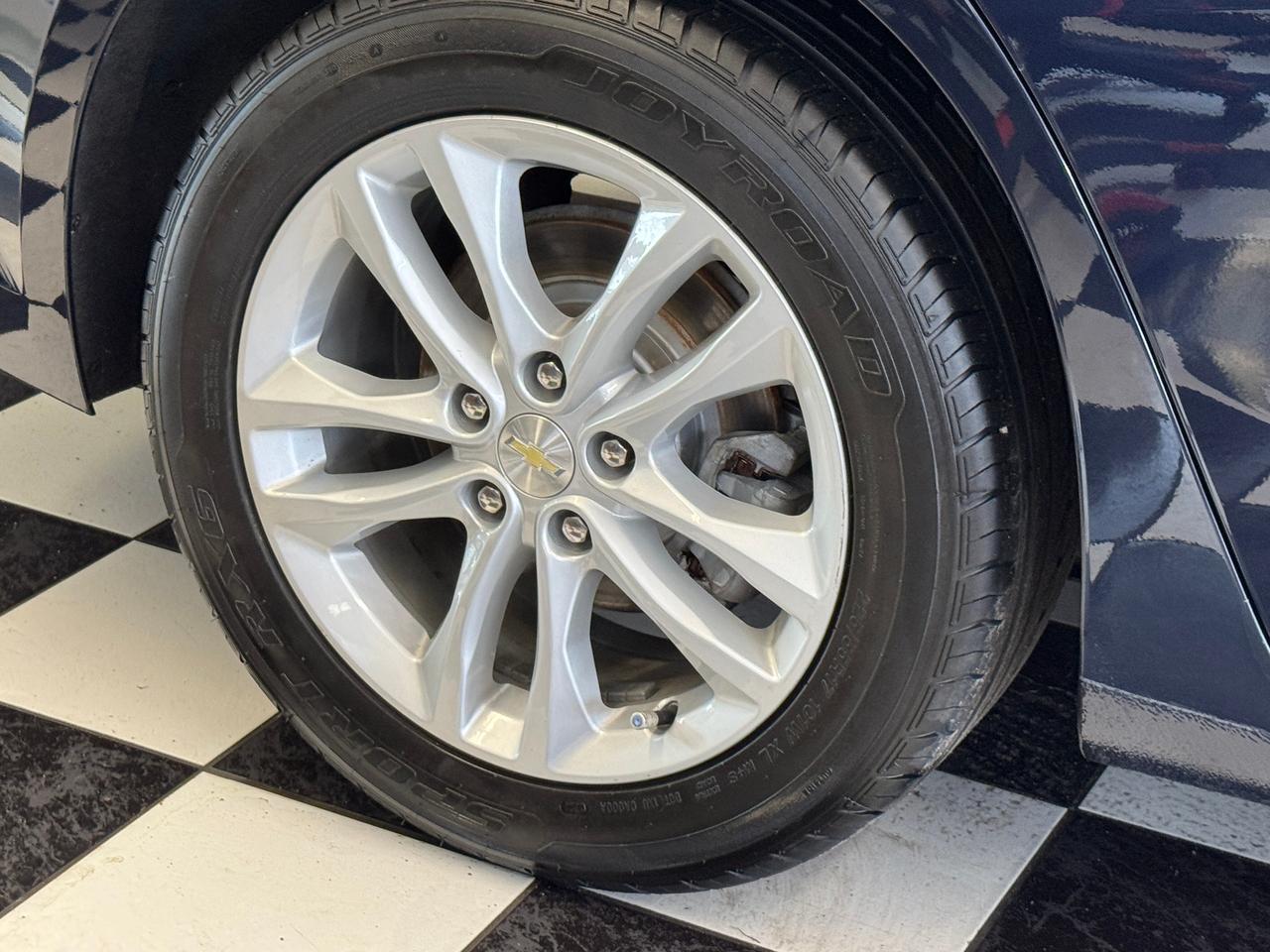 2018 Chevrolet Malibu LT+New Brakes+ApplePlay+Camera+CLEAN CARFAX Photo